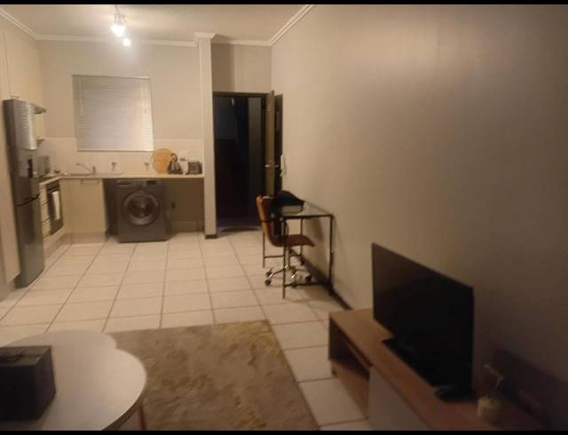 1 BEDROOM PROPERTY TO RENT IN PAULSHOF